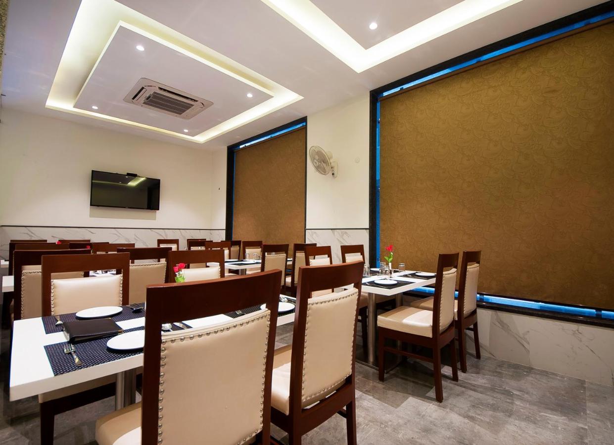 Hotel Z Suite-Near Delhi Airport Нью-Дели Экстерьер фото